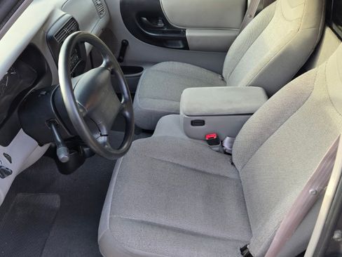 Used 2000 Ford Ranger 2WD Regular Cab image 12