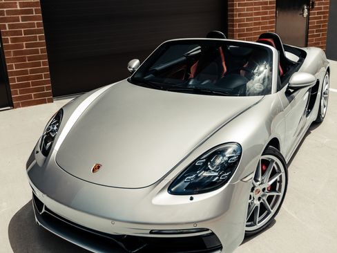 Used 2024 Porsche 718 Boxster GTS RWD image 5