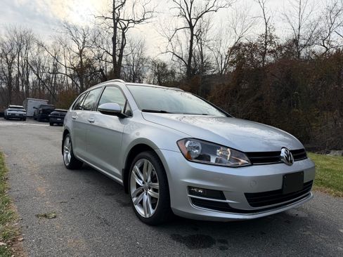 Used 2015 Volkswagen Golf SEL image 11