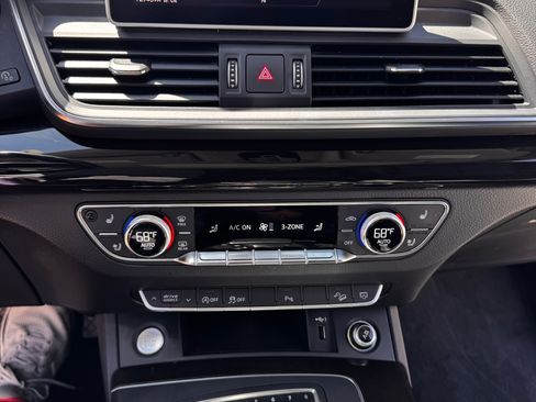 Used 2018 Audi Q5 2.0T Premium Plus w/ Premium Plus Package image 15