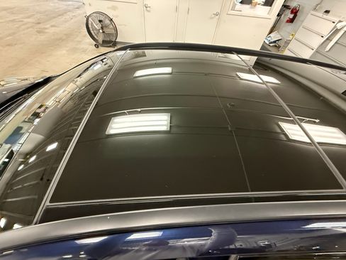 Used 2020 Mercedes-Benz E 450 4MATIC Wagon image 32