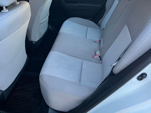 Used 2016 Toyota Corolla LE FWD image 8