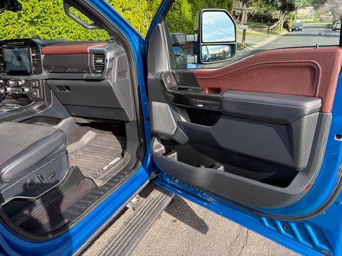 Used 2021 Ford F150 Lariat w/ Equipment Group 502A High image 23