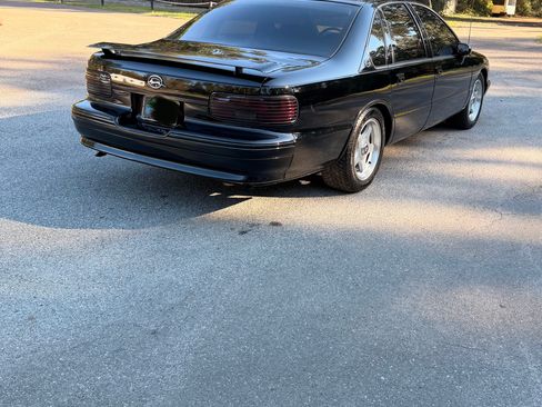 Used 1994 Chevrolet Impala SS image 10