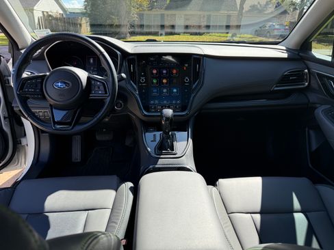 Used 2023 Subaru Outback Onyx Edition image 5