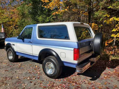 Used 1996 Ford Bronco image 8