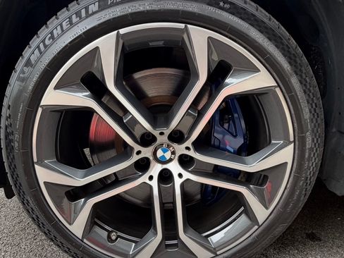 Used 2020 BMW X5 xDrive50i image 26