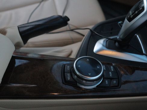 Used 2015 BMW 328i Sedan image 10