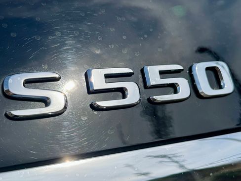 Used 2017 Mercedes-Benz S 550 4MATIC Sedan image 19