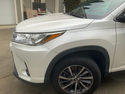 Used 2019 Toyota Highlander XLE image 13