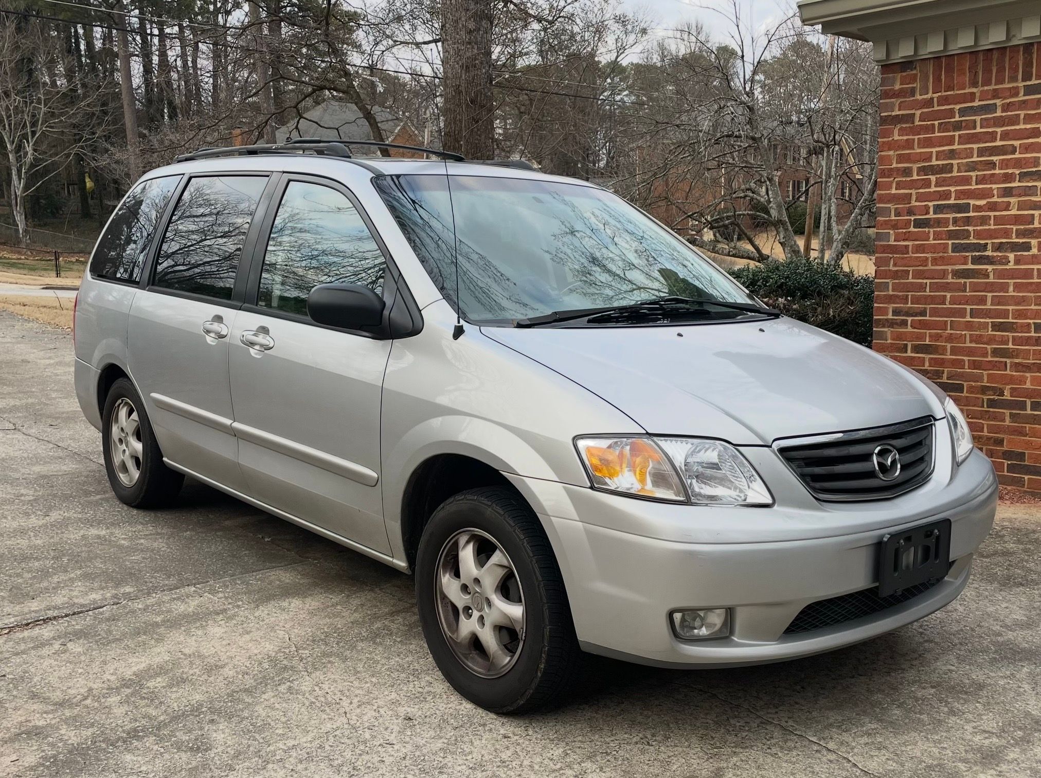 Used 2001 MAZDA MPV ES FWD image 3