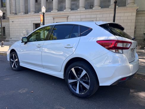 Used 2017 Subaru Impreza 2.0i Sport AWD/4WD image 9