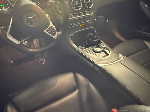 Used 2019 Mercedes-Benz GLC 300 4MATIC Coupe image 13