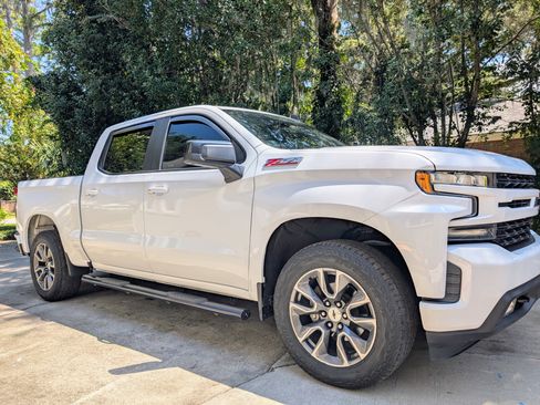 Used 2021 Chevrolet Silverado 1500 RST w/ Z71 Off-Road Package image 10