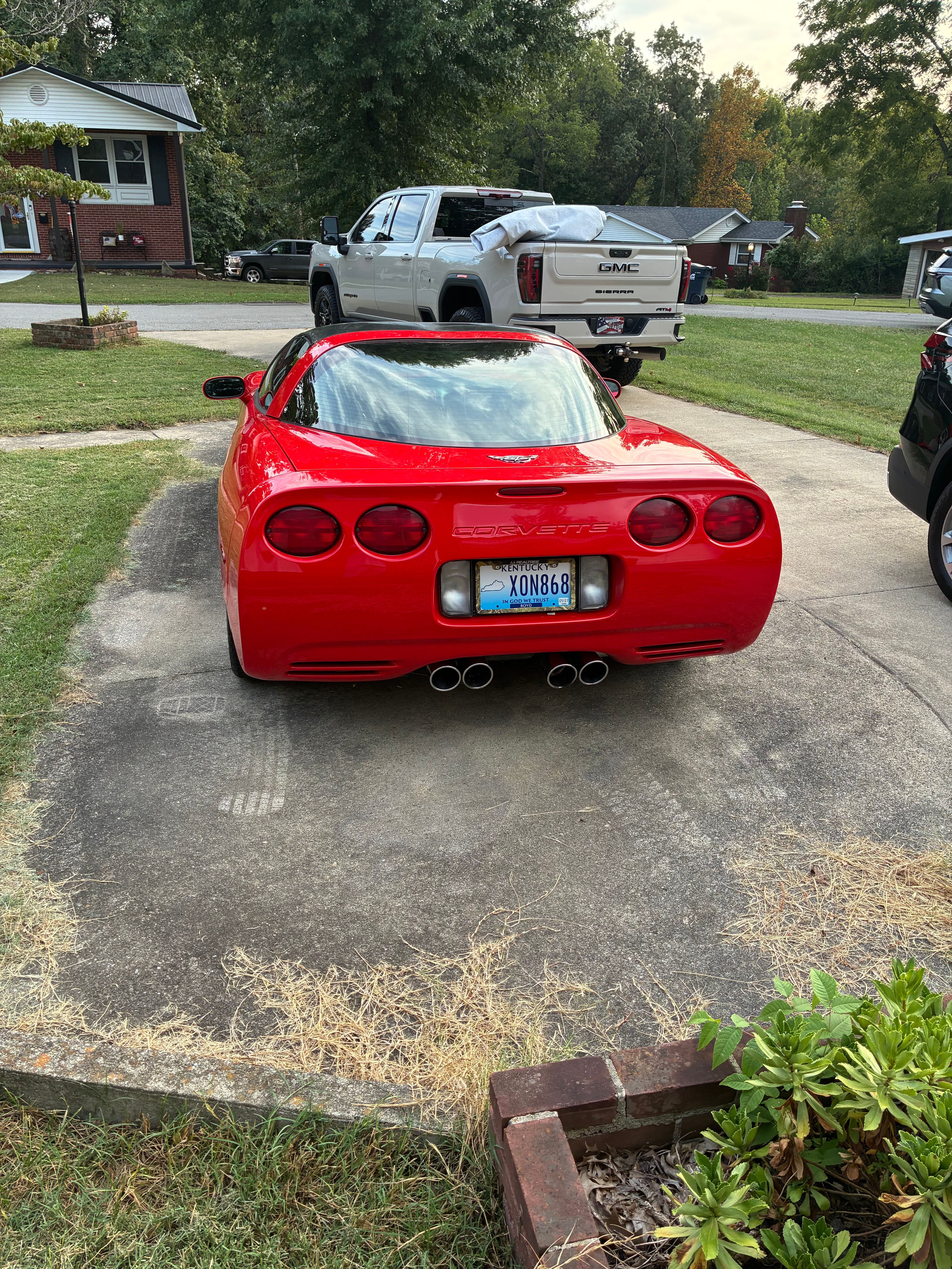 Used 2003 Chevrolet Corvette Coupe w/ Preferred Equipment Group RWD image 11