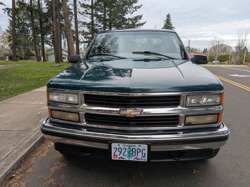 Used 1998 Chevrolet Silverado 1500 LS w/ Preferred Equipment Group 2 image 4