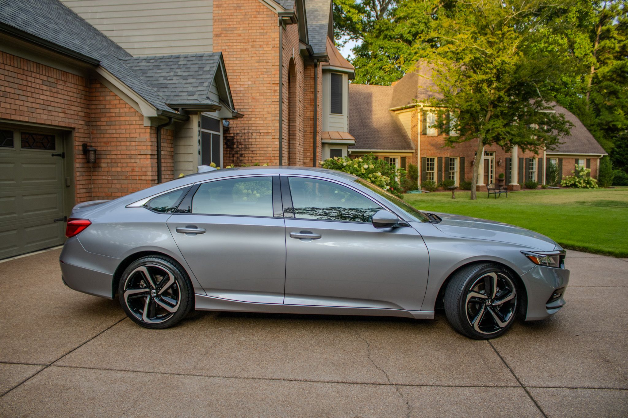 Used 2020 Honda Accord Sport image 4