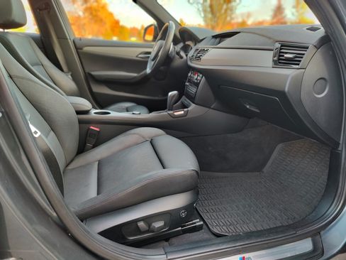 Used 2014 BMW X1 xDrive35i image 16