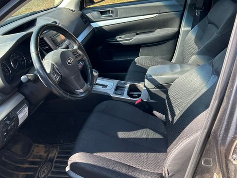 Used 2012 Subaru Legacy 3.6R Premium image 8