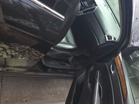 Used 2014 Cadillac SRX Luxury w/ LPO, Protection Package image 11