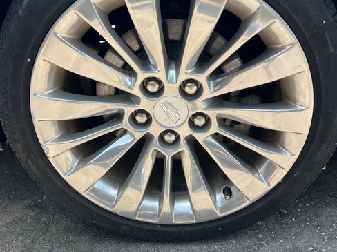 Used 2019 Cadillac CTS Luxury RWD image 12