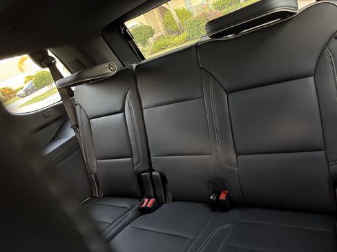 Used 2025 Chevrolet Tahoe Premier image 13