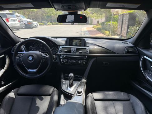 Used 2018 BMW 330i Sedan w/ Convenience Package RWD image 10