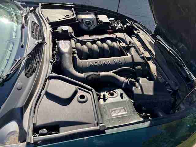 Used 2002 Jaguar XK8 Convertible RWD image 6