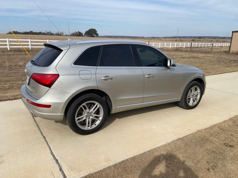 Used 2016 Audi Q5 TDI Premium Plus w/ Technology Package image 4
