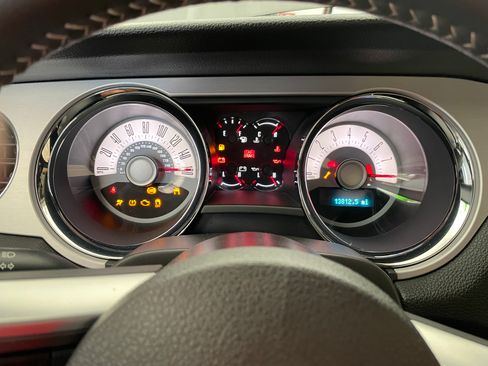 Used 2011 Ford Mustang GT Premium w/ Comfort Pkg image 11