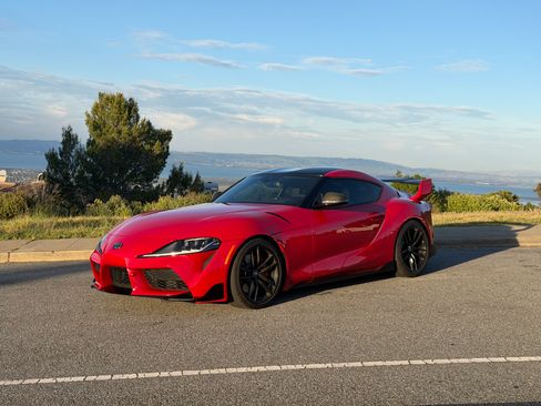 Used 2020 Toyota Supra Launch Edition w/ Driver Assist Package image 1
