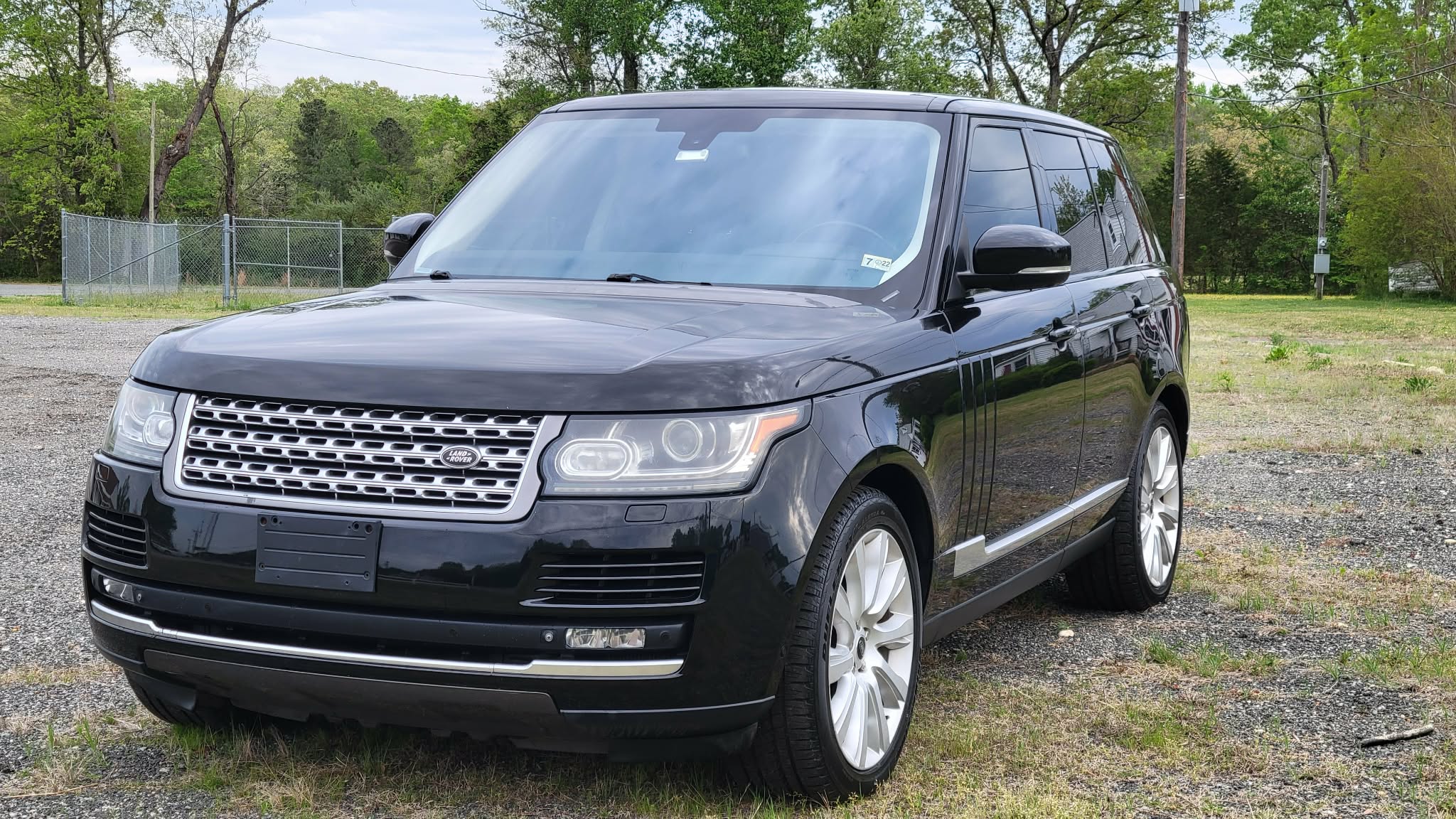 Used 2013 Land Rover Range Rover Supercharged AWD/4WD image 2