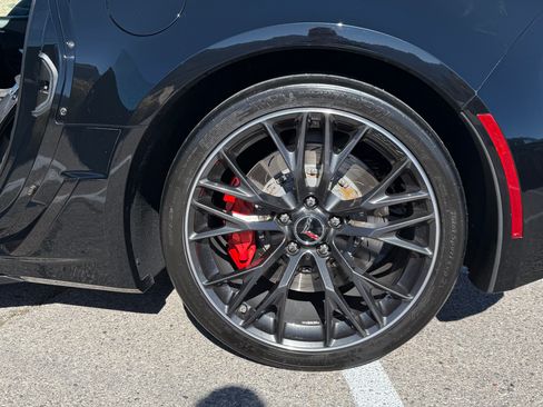 Used 2017 Chevrolet Corvette Z06 image 13