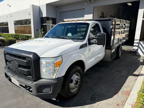 Used 2012 Ford F350 XL image 1