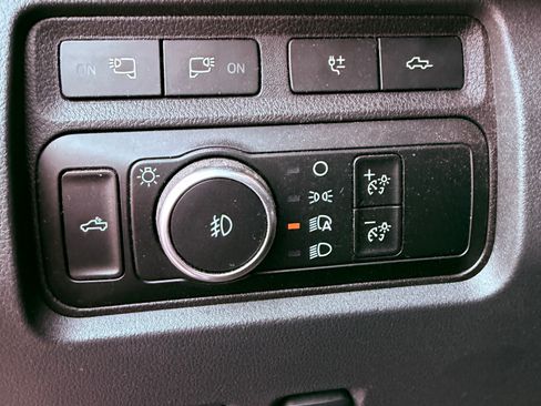Used 2024 Ford F250 Platinum AWD/4WD image 19