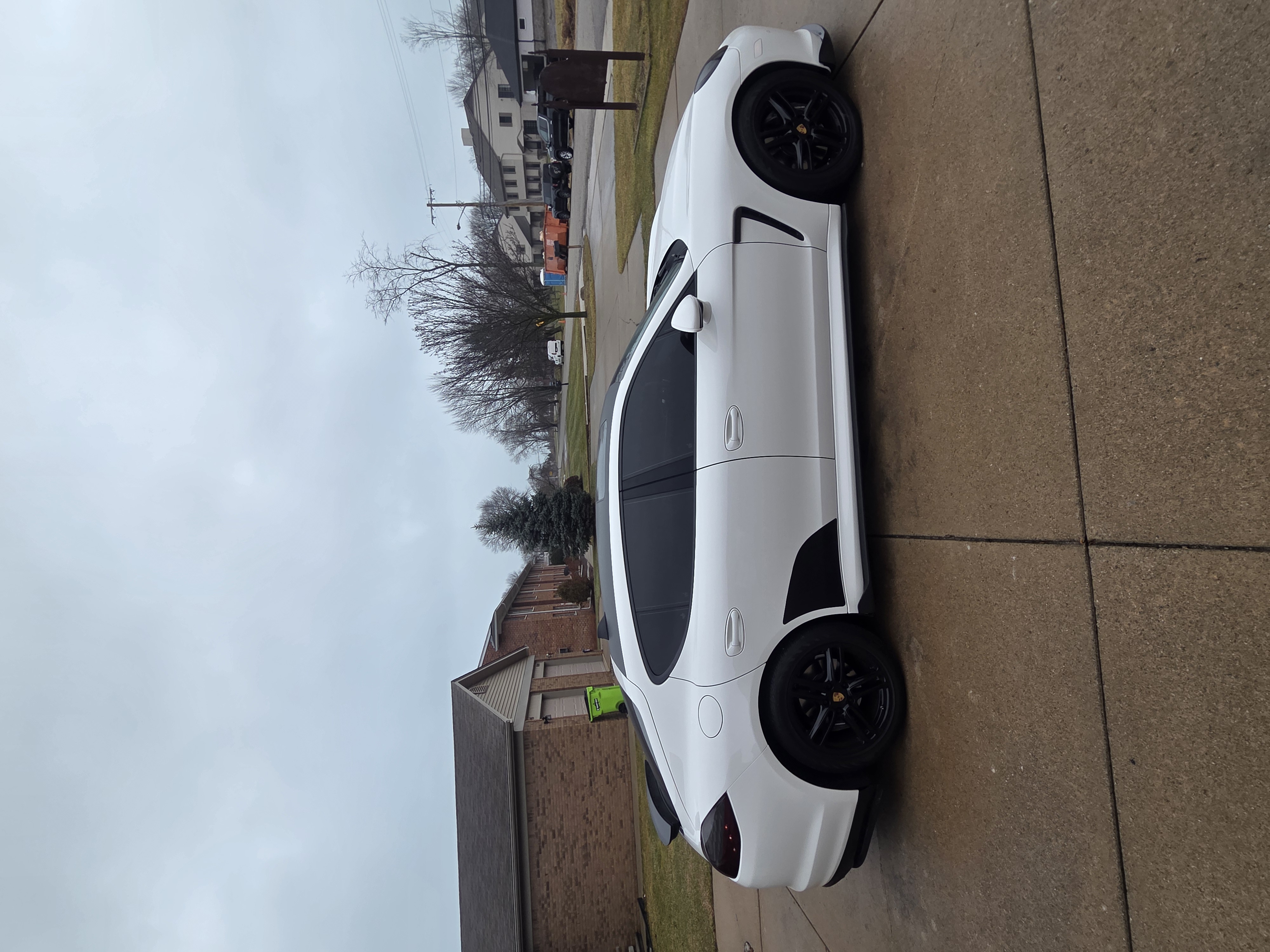 Used 2012 Porsche Panamera 4 image 14