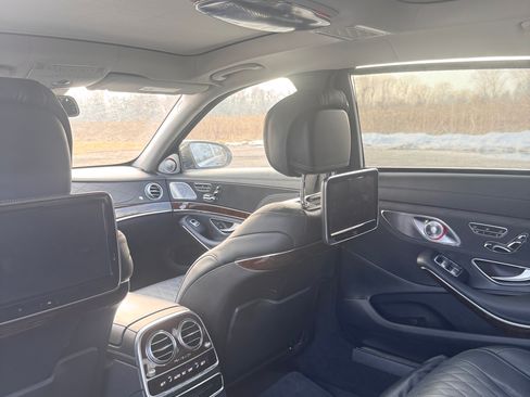 Used 2016 Mercedes-Benz Maybach S 600 image 12