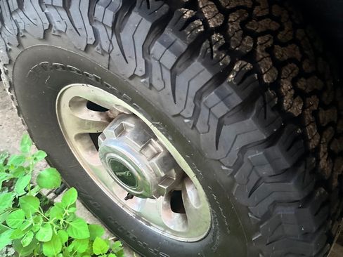 Used 2004 Ford Excursion Limited image 22