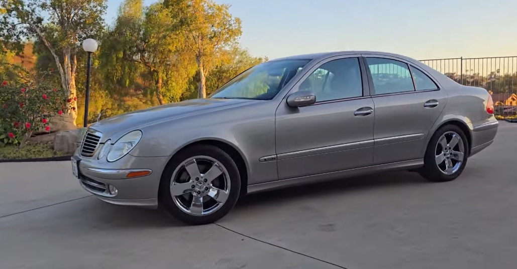 Used 2004 Mercedes-Benz E 500 Sedan image 1