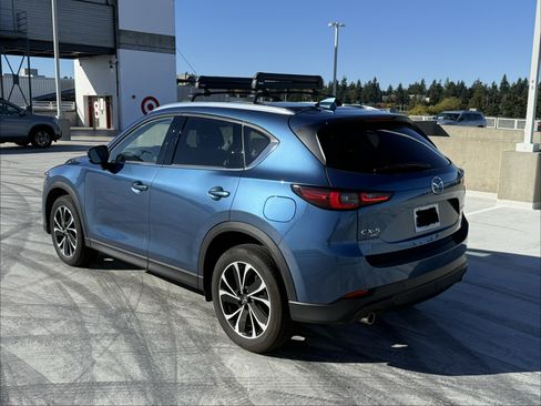 Used 2023 MAZDA CX-5 AWD 2.5 S w/ Premium Plus Pkg image 4
