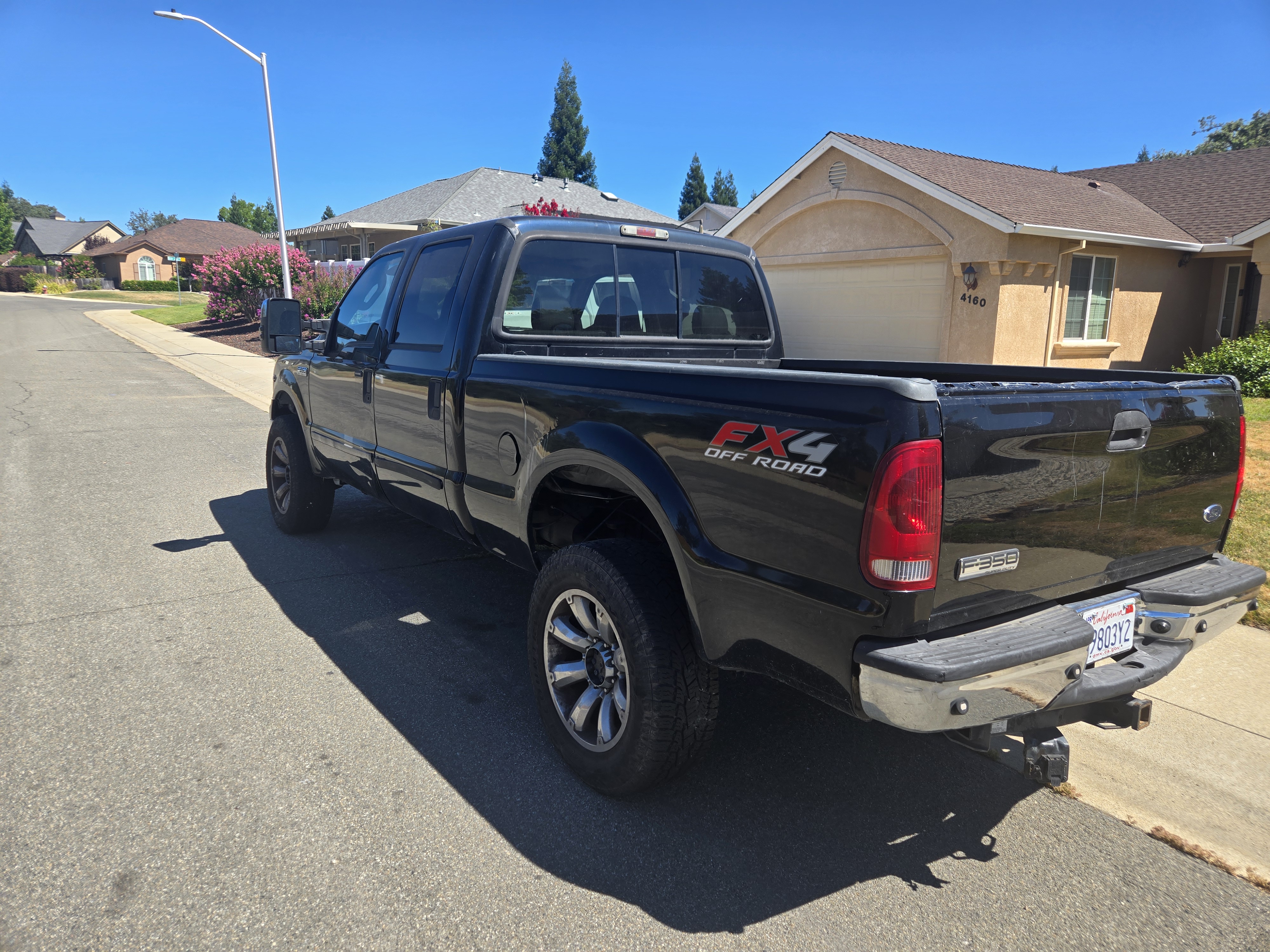 Used 2006 Ford F350 Lariat AWD/4WD image 7