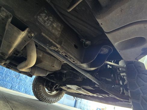 Used 2008 Chevrolet Suburban 2500 LT image 15