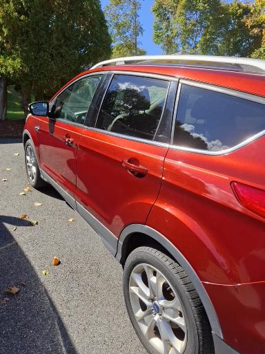 Used 2015 Ford Escape Titanium AWD/4WD image 6
