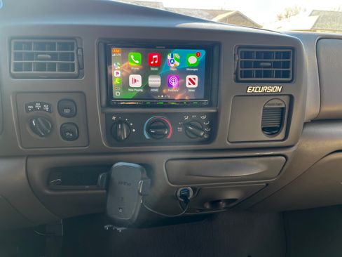 Used 2001 Ford Excursion Limited image 20