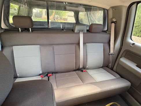 Used 2005 Ford F150 XLT RWD image 11
