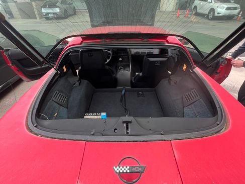 Used 1992 Chevrolet Corvette ZR1 image 21