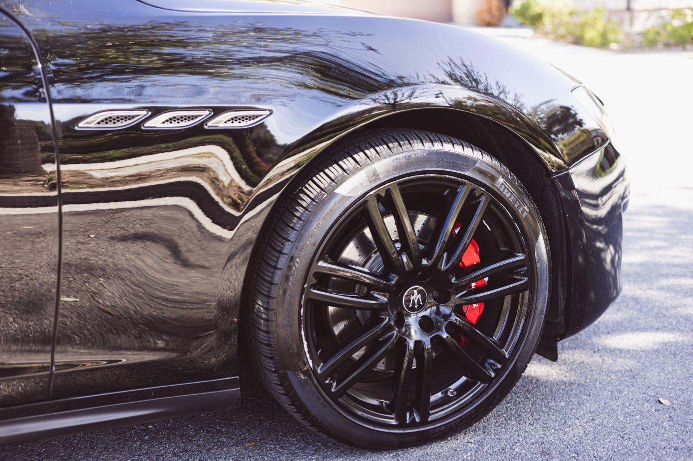Used 2021 Maserati Ghibli S RWD image 18