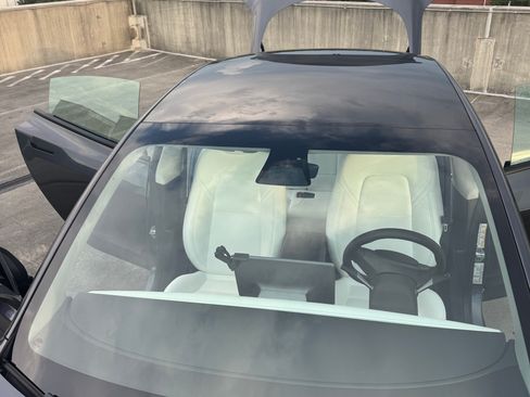 Used 2023 Tesla Model 3 Standard Range RWD image 15