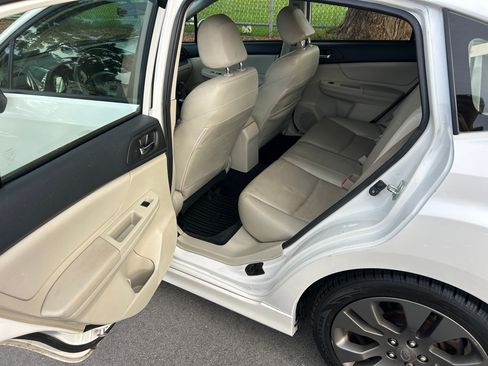 Used 2012 Subaru Impreza 2.0i Sport Limited image 13