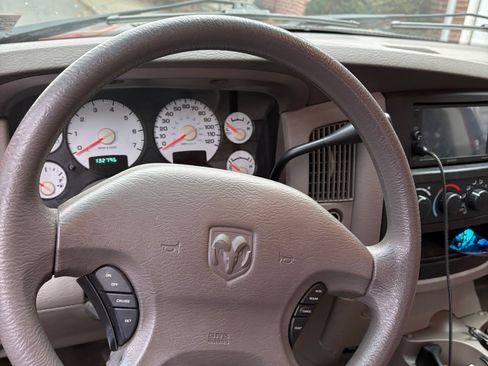 Used 2003 Dodge Ram 1500 Truck SLT image 6